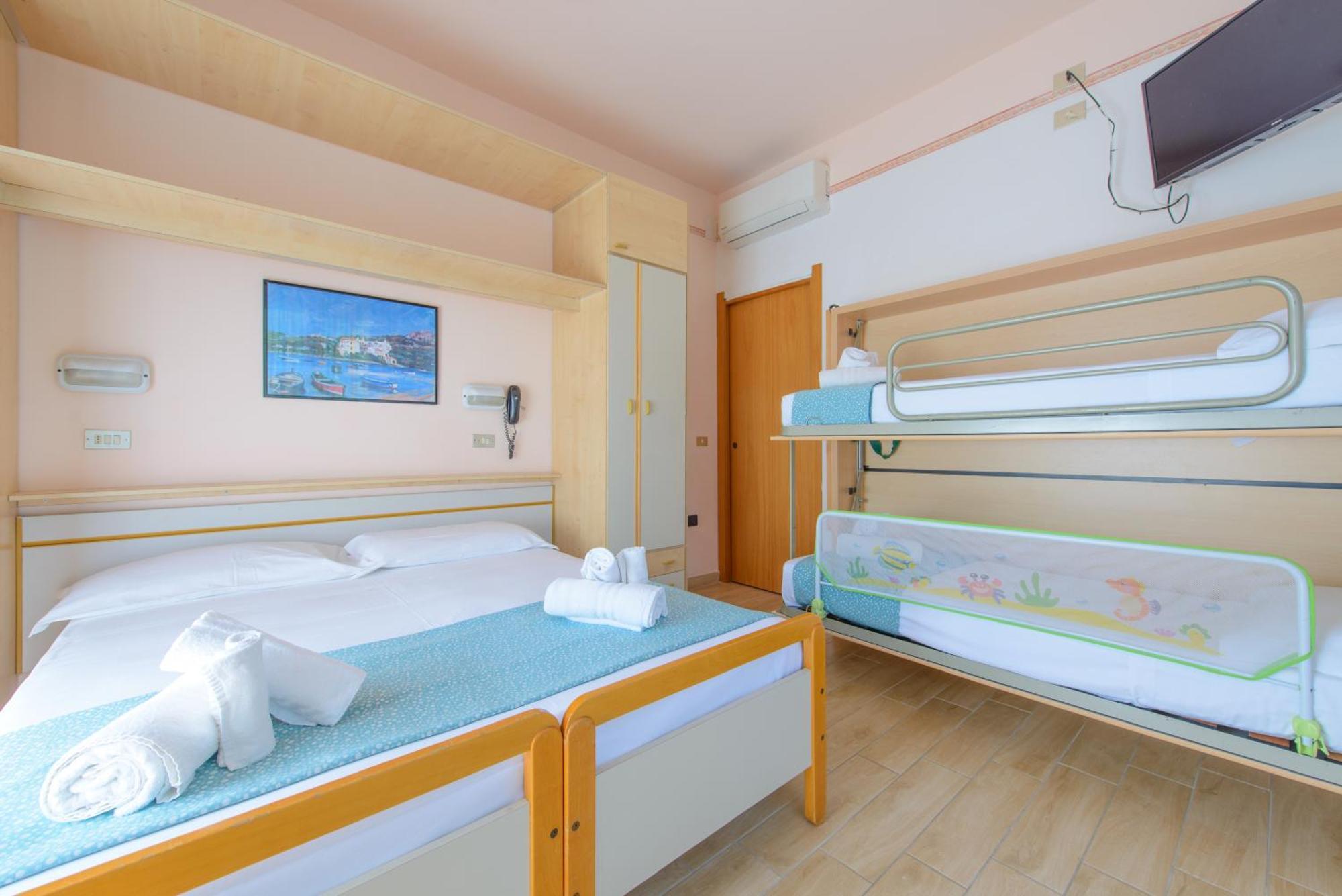 Hotel Colorado Rimini Ngoại thất bức ảnh