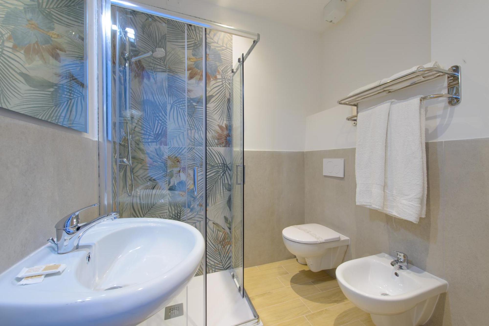 Hotel Colorado Rimini Ngoại thất bức ảnh